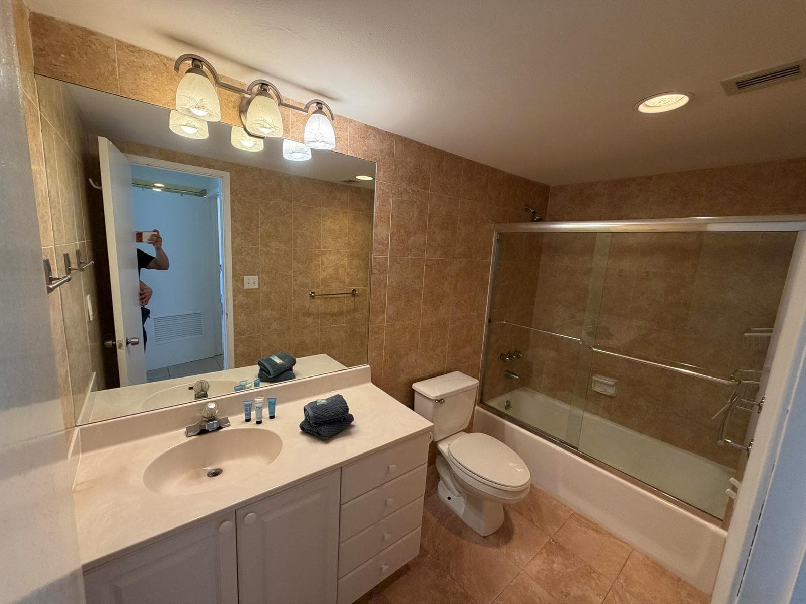 19390 COLLINS Avenue # 1405, Sunny Isles Beach, FL 33160 photo 9
