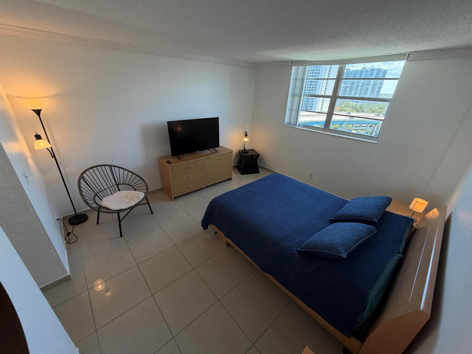 19390 COLLINS Avenue # 1405, Sunny Isles Beach, FL 33160 photo 11