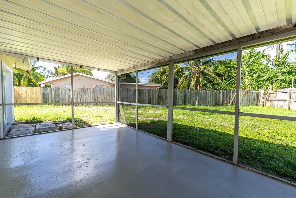 314 E Gateway Boulevard, Boynton Beach, FL 33435 photo 13