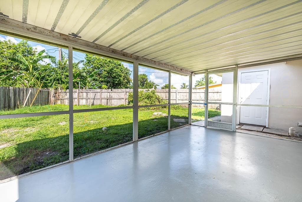 314 E Gateway Boulevard, Boynton Beach, FL 33435 photo 12