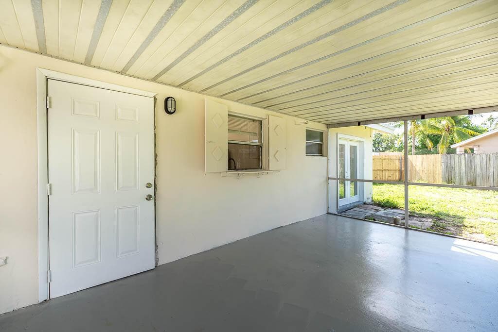 314 E Gateway Boulevard, Boynton Beach, FL 33435 photo 11