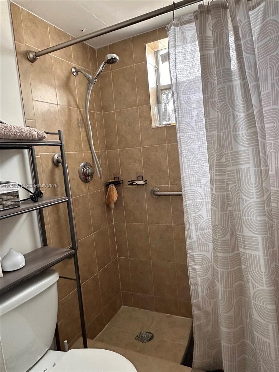 1100 NE 1st Ct # 103, Hallandale Beach, FL 33009 photo 7