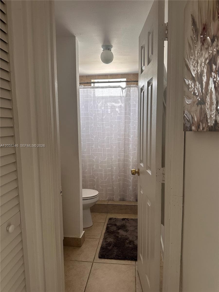 1100 NE 1st Ct # 103, Hallandale Beach, FL 33009 photo 5
