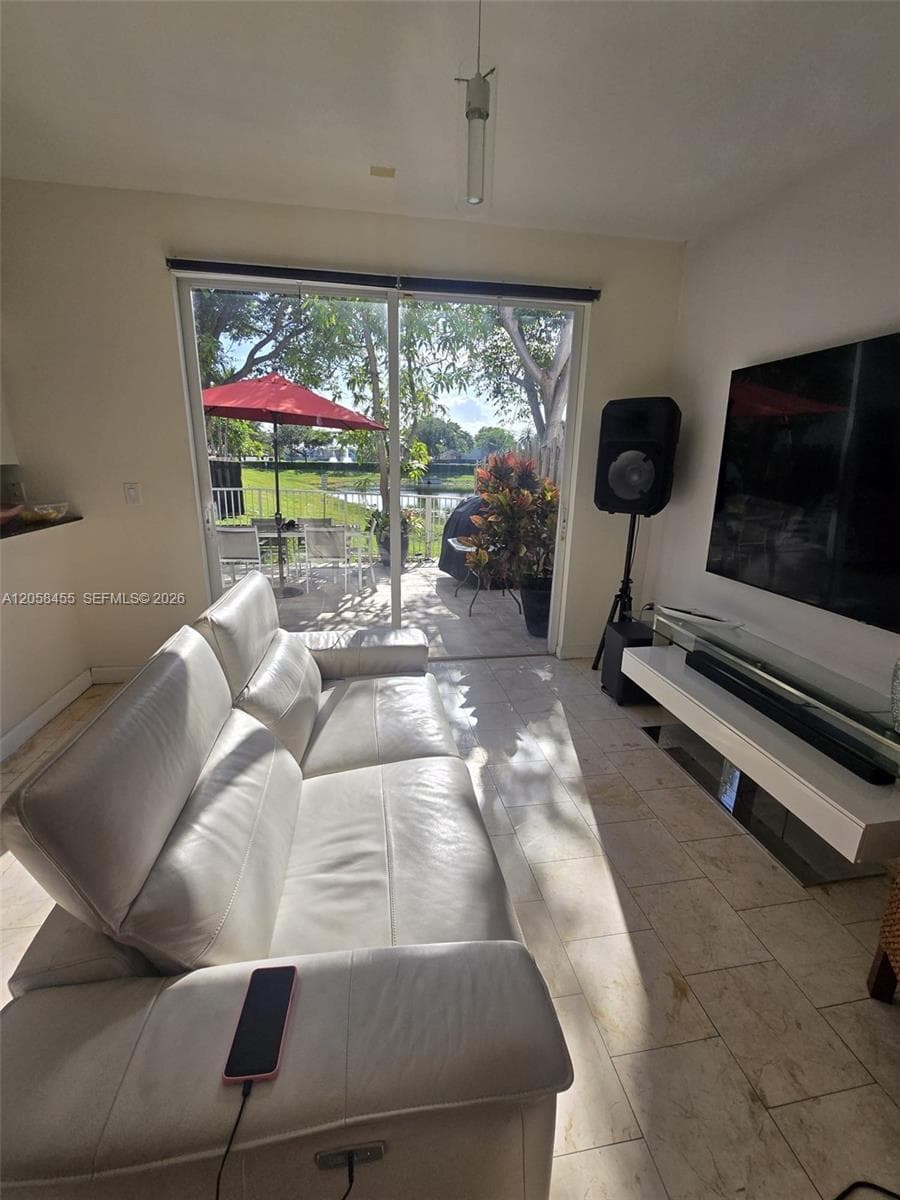 7950 NW 108th Pl, Doral, FL 33178 photo 7