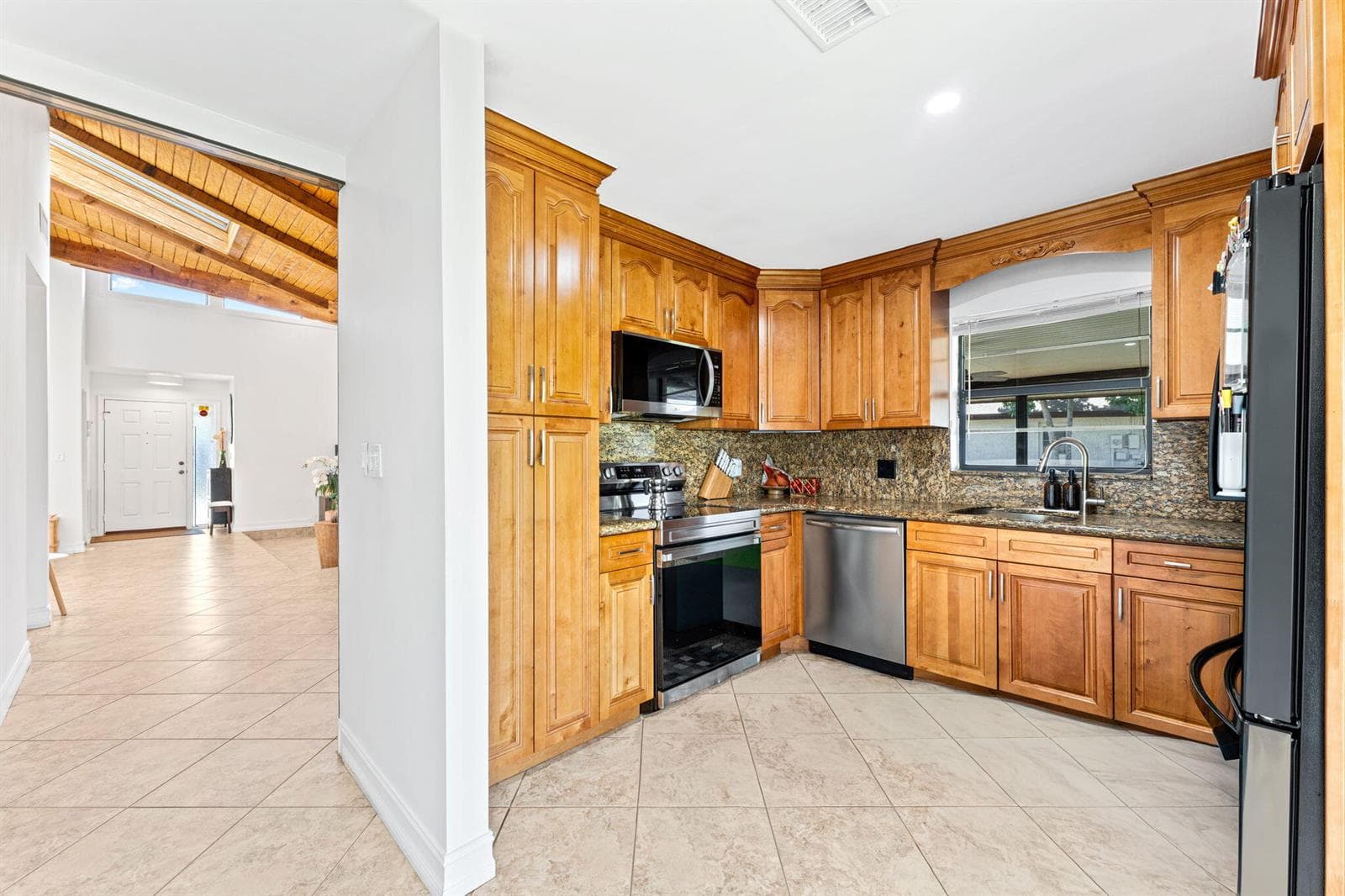 7811 BEECHFERN Circle # 26, Tamarac, FL 33321 photo 12
