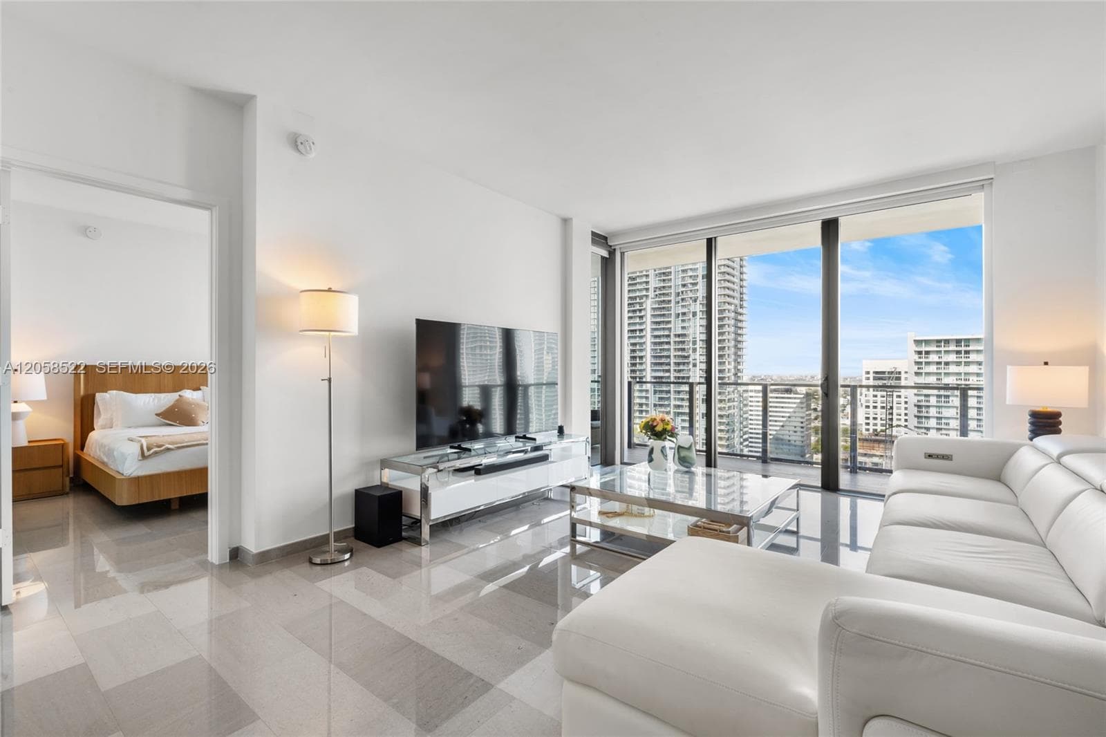 68 SE 6th St # 2306, Miami, FL 33131 photo 9