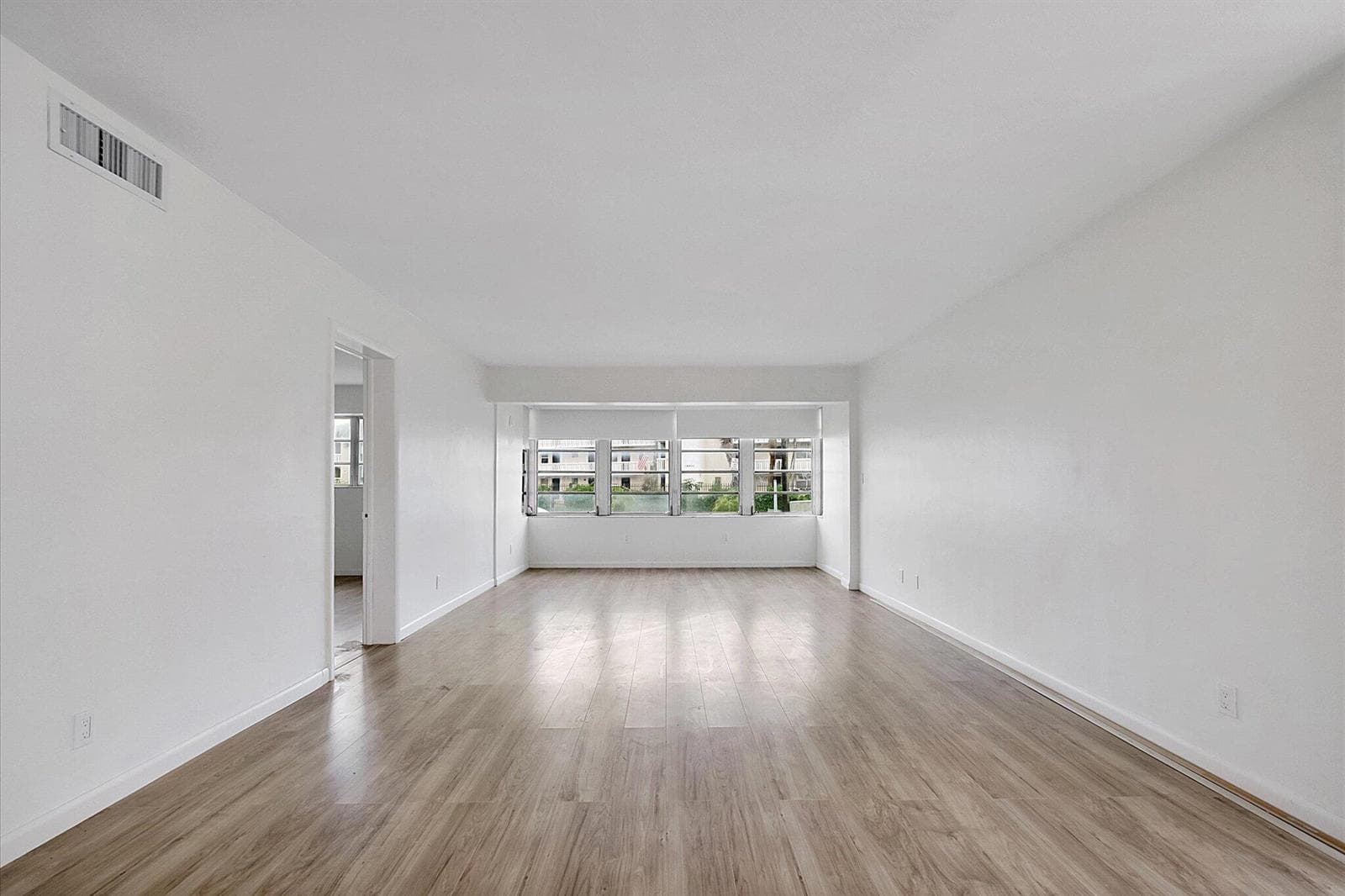 19001 NE 14TH Avenue # 145, Miami, FL 33179 photo 6