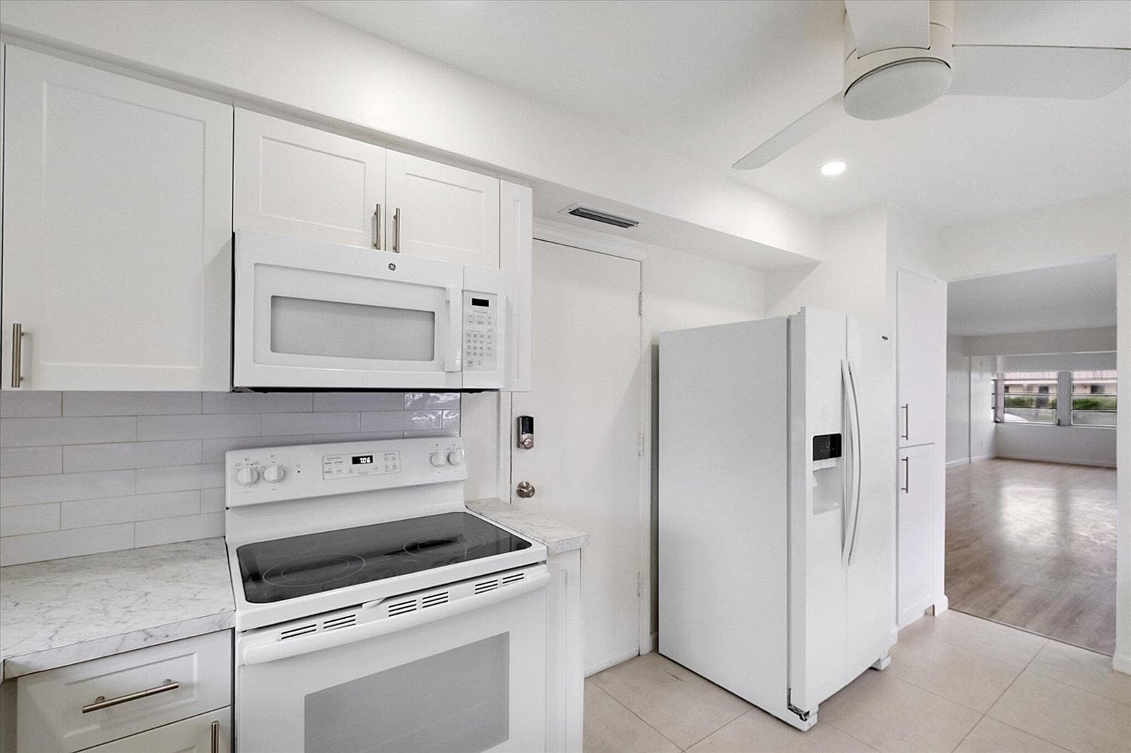 19001 NE 14TH Avenue # 145, Miami, FL 33179 photo 9