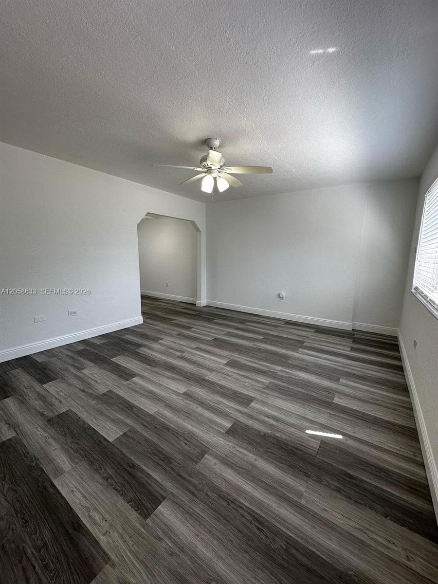 903 NE 111th St # 903, Biscayne Park, FL 33161 photo 12