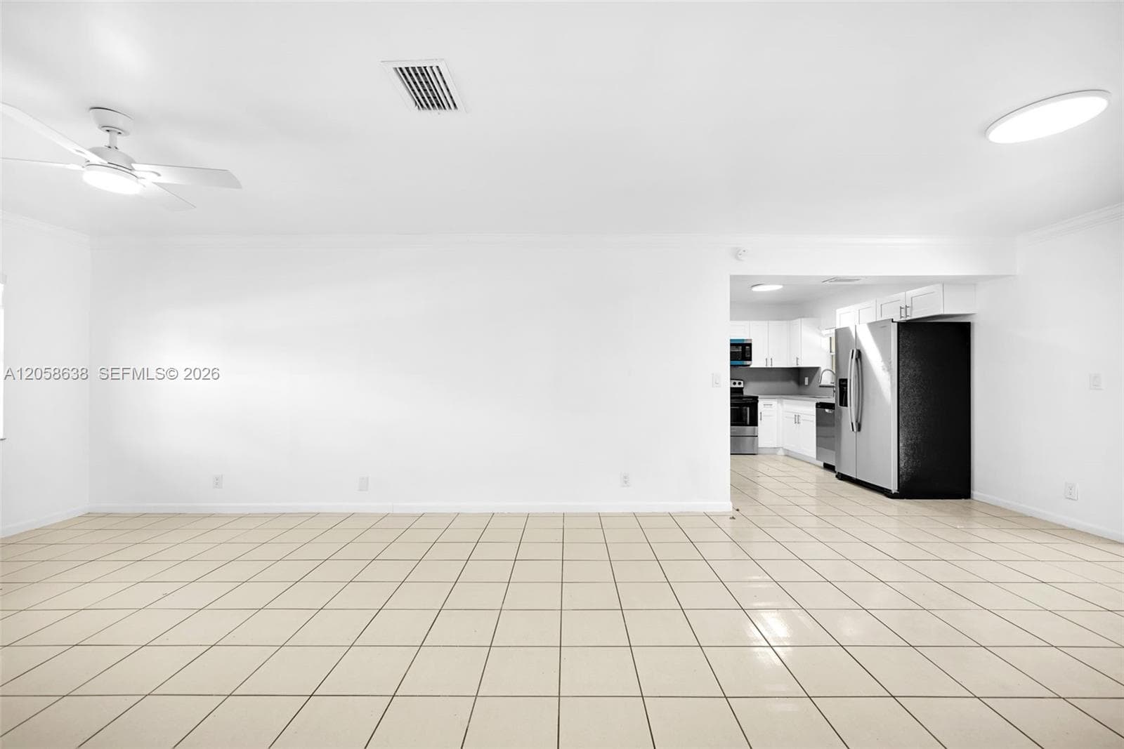 304 SW 77th Ave, North Lauderdale, FL 33068 photo 7