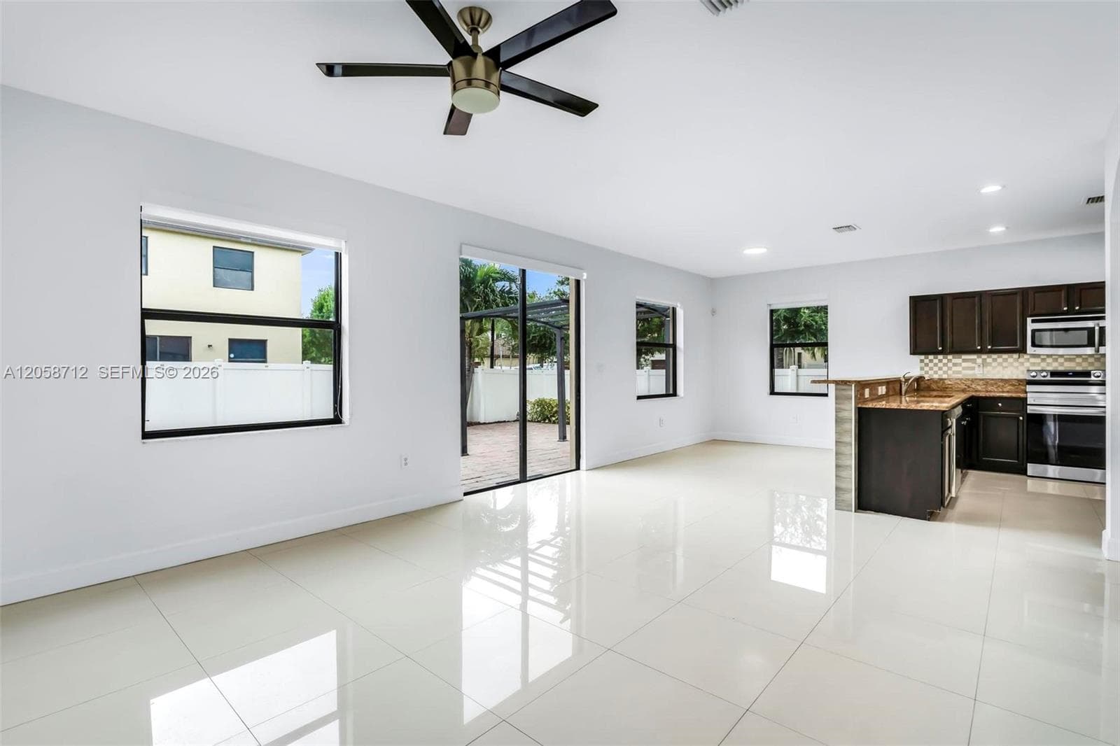 8788 W 35th Ct, Hialeah, FL 33018 photo 12