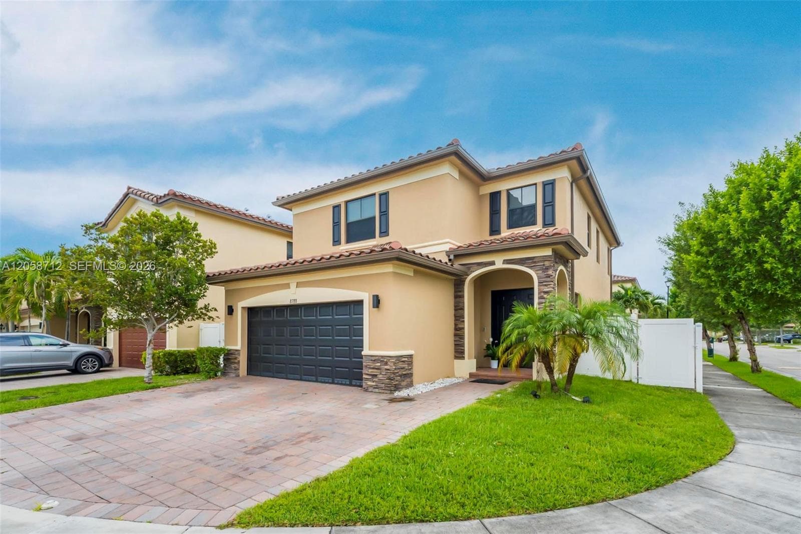 8788 W 35th Ct, Hialeah, FL 33018 photo 3