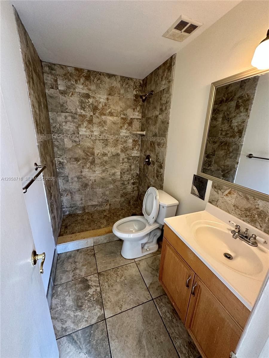 13705 SW 84th St # F, Miami, FL 33183 photo 10