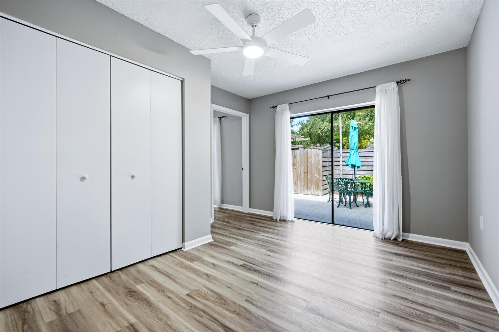 605 6TH Terrace, Palm Beach Gardens, FL 33418 photo 8
