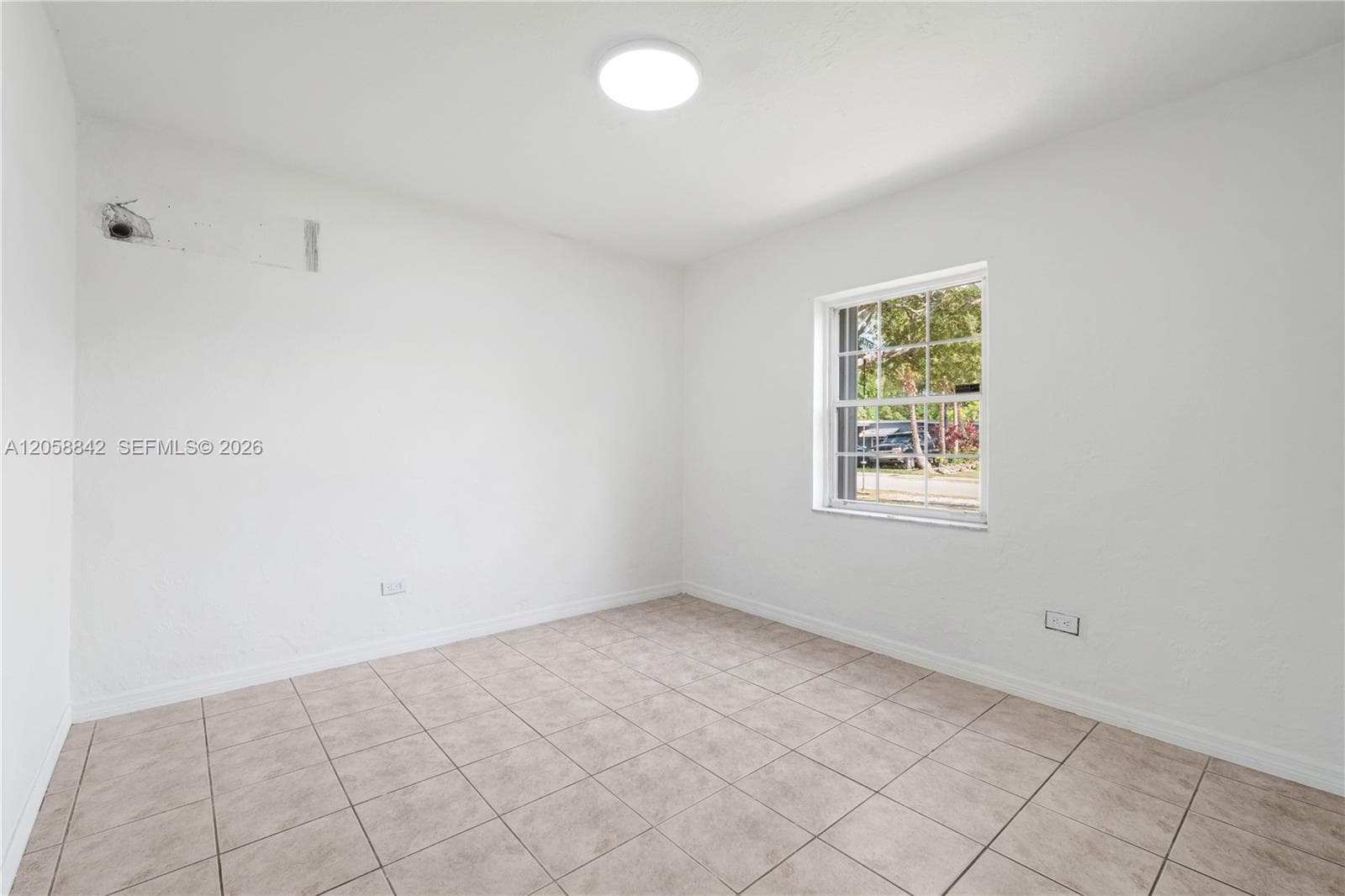 15431 Harding Ln, Homestead, FL 33033 photo 12