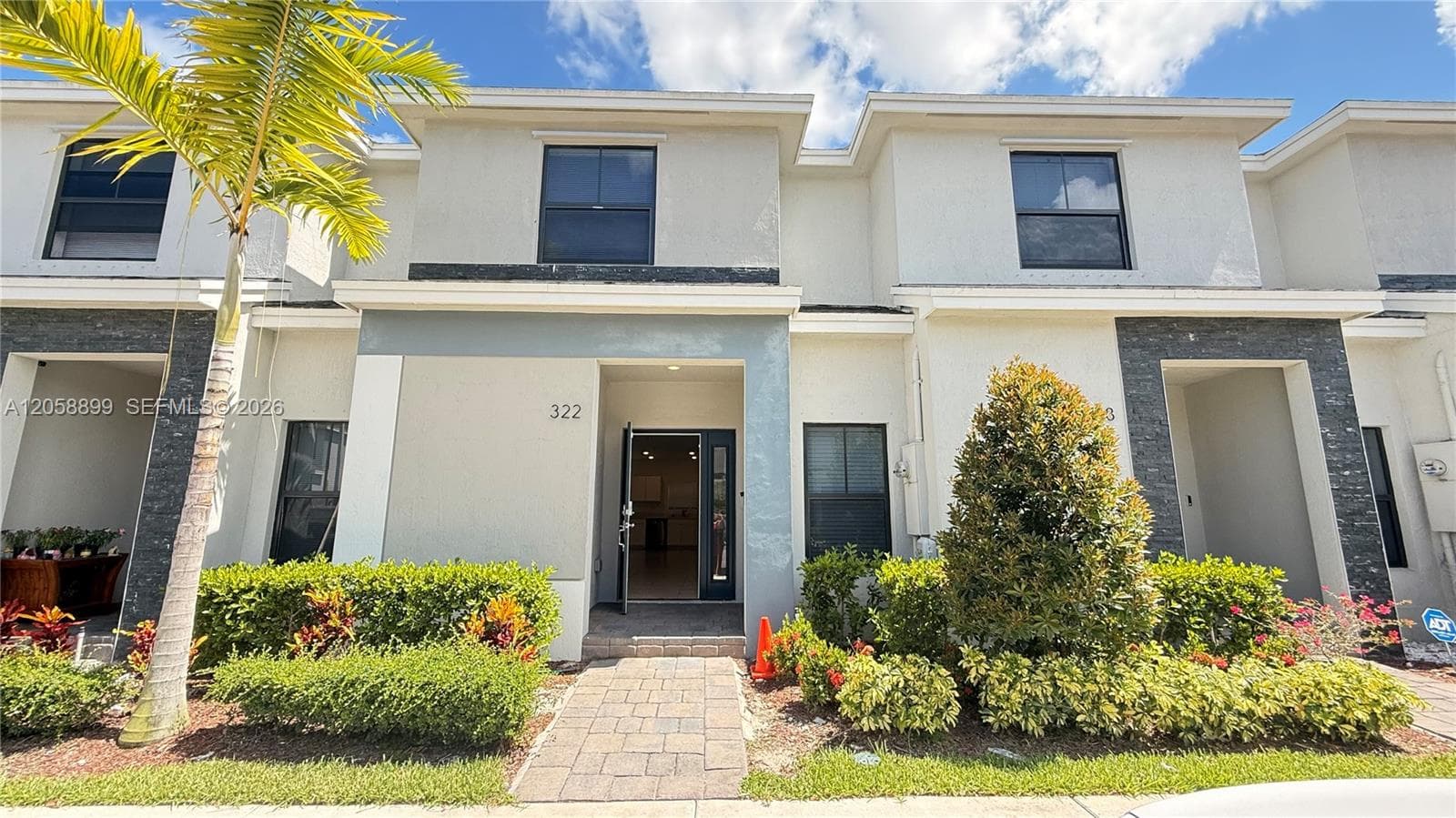 322 NE 1st Dr, Florida City, FL 33034 photo 12