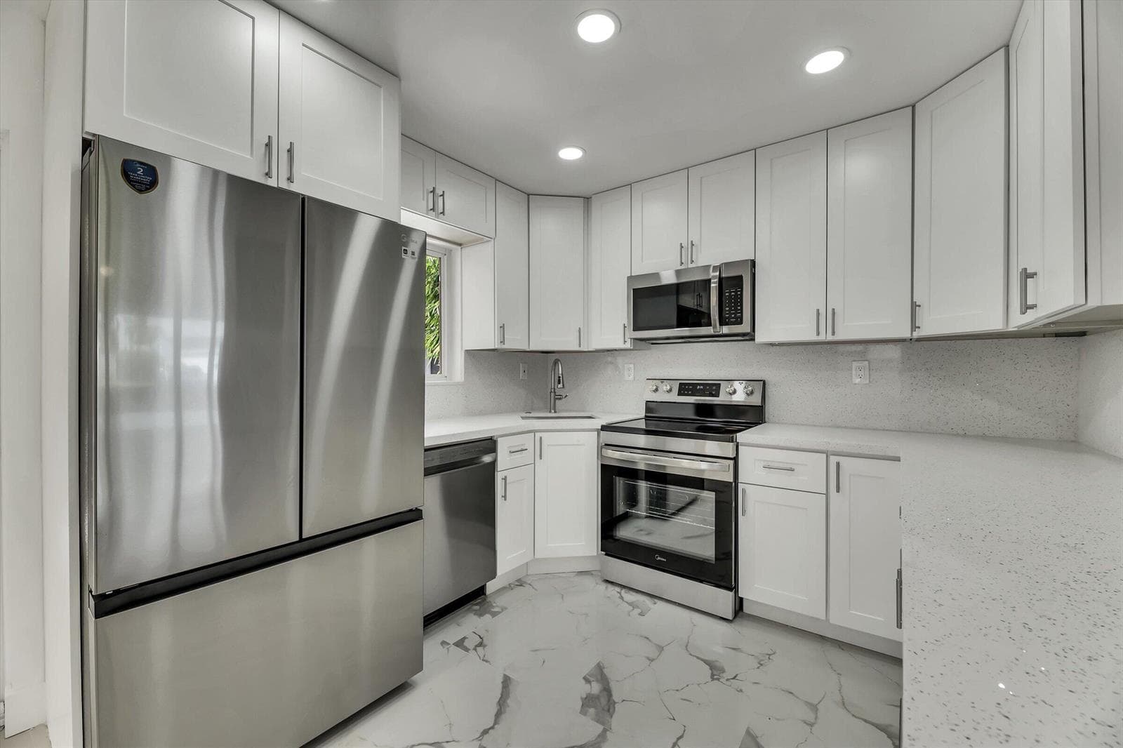 1404 SW 1ST Avenue, Deerfield Beach, FL 33441 photo 7