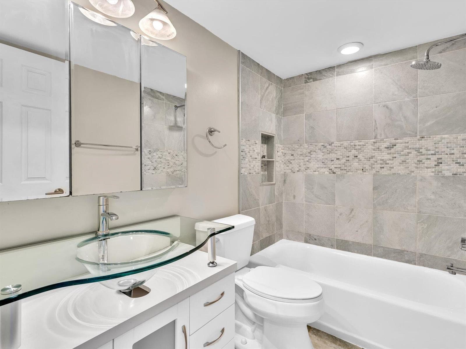 2741 TAFT Street # 104, Hollywood, FL 33020 photo 11