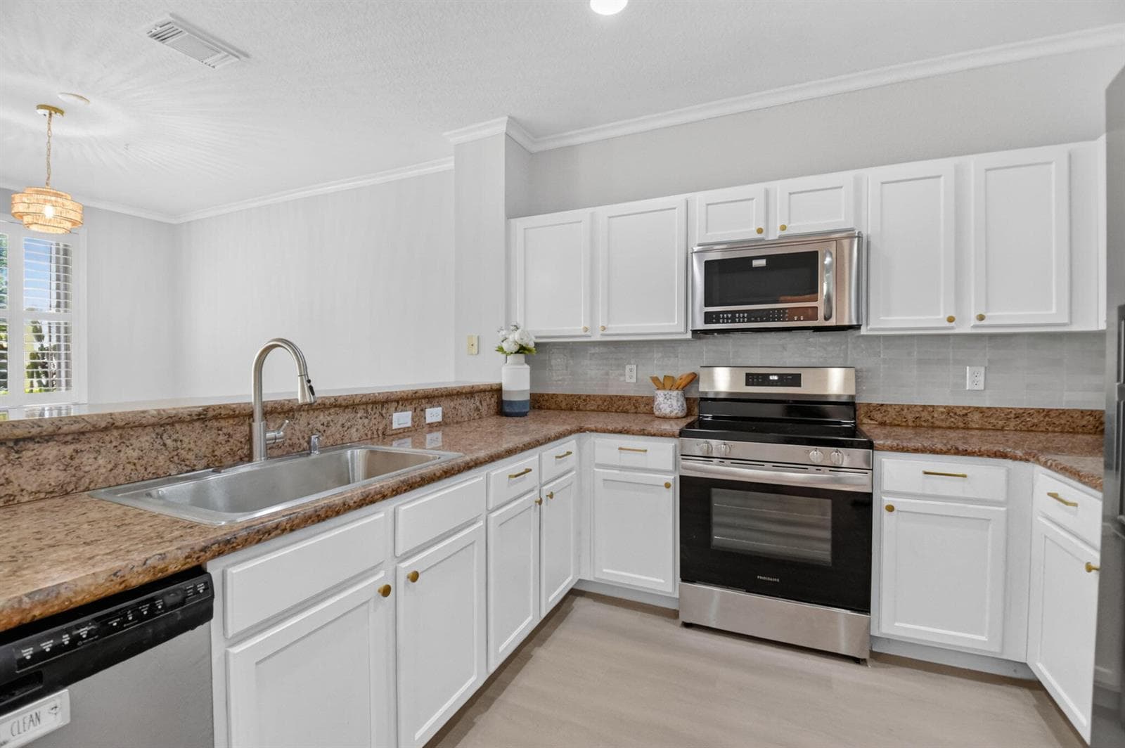 3085 N EVERGREEN Circle, Boynton Beach, FL 33426 photo 12