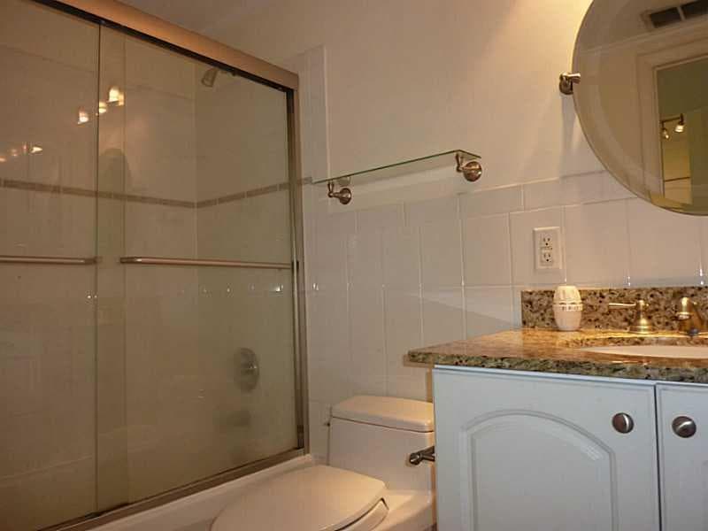 2124 NE 5th Avenue # 103, Wilton Manors, FL 33305 photo 10