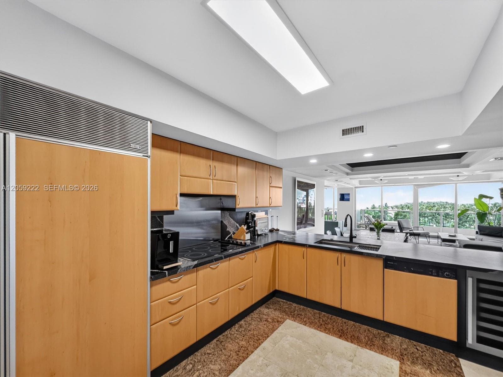 1455 Ocean Dr # 704, Miami Beach, FL 33139 photo 11