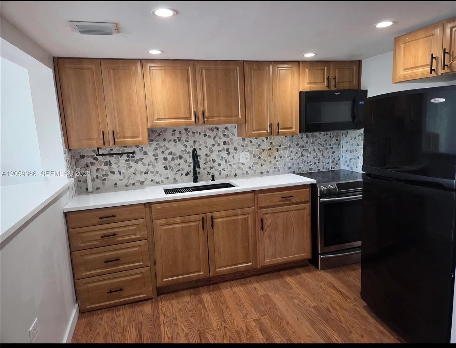 3750 Inverrary Dr # 2B, Lauderhill, FL 33319 photo 7
