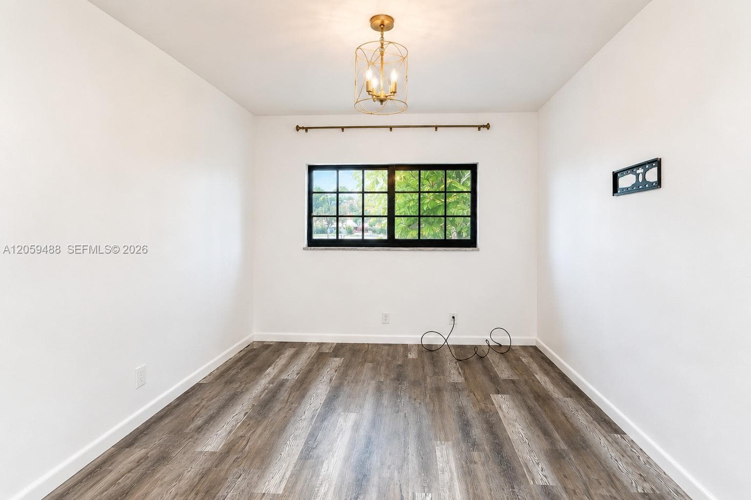 2401 NW 52nd St, Tamarac, FL 33309 photo 11