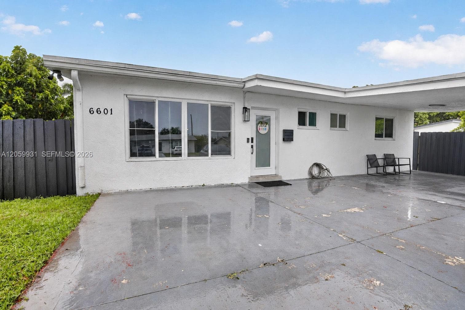 6601 SW 6th St, Pembroke Pines, FL 33023 photo 4