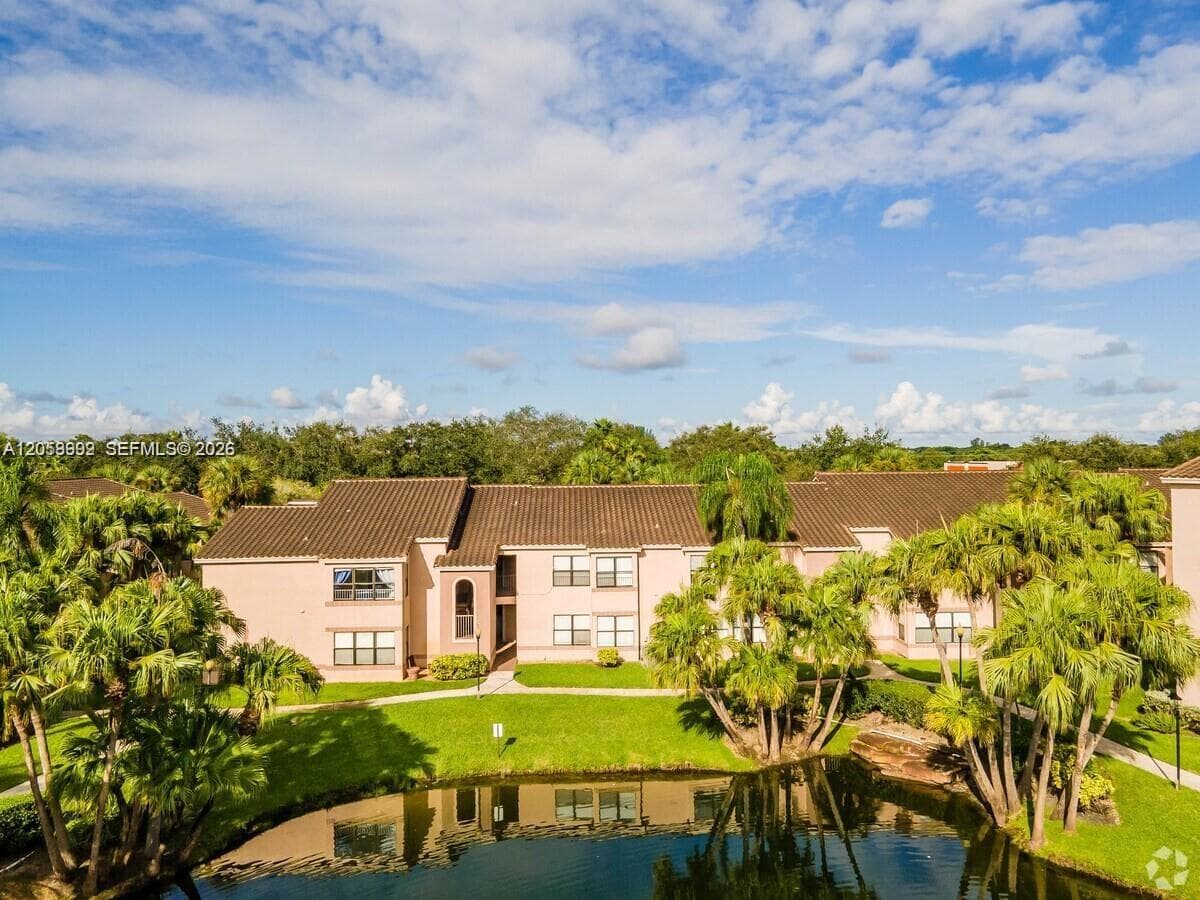 2926 S University Dr # 6306, Davie, FL 33328 photo 2