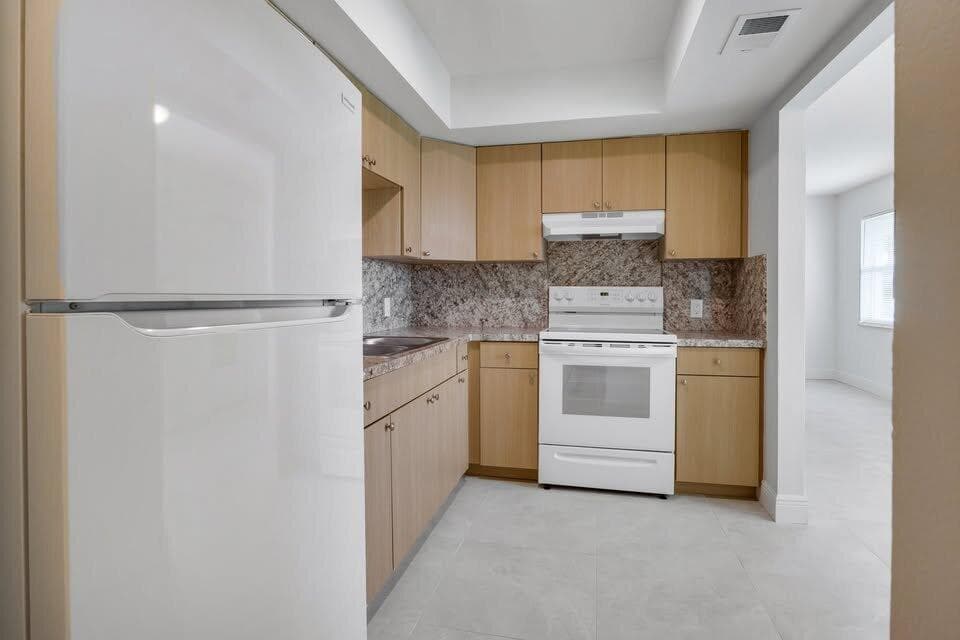 4102 Faith Street, West Palm Beach, FL 33406 photo 10