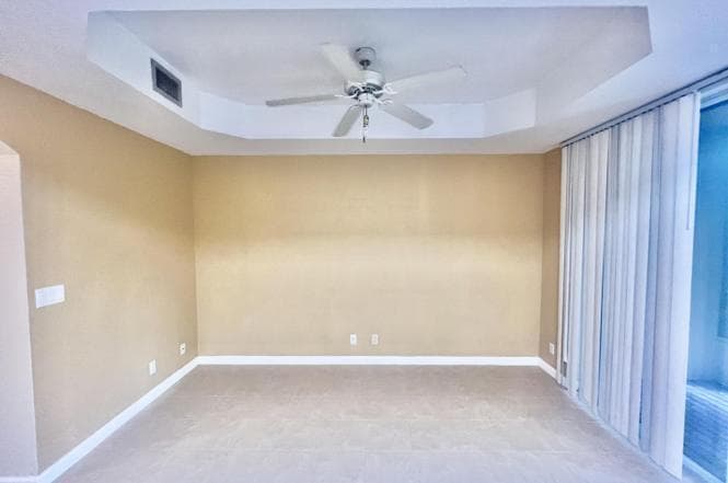 2920 HIDDEN HILLS Road # 1304, West Palm Beach, FL 33411 photo 12