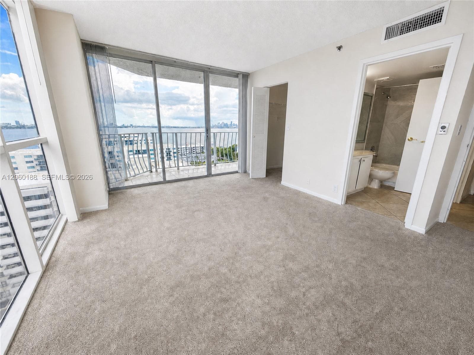 7601 E Treasure Dr # 1807, North Bay Village, FL 33141 photo 8