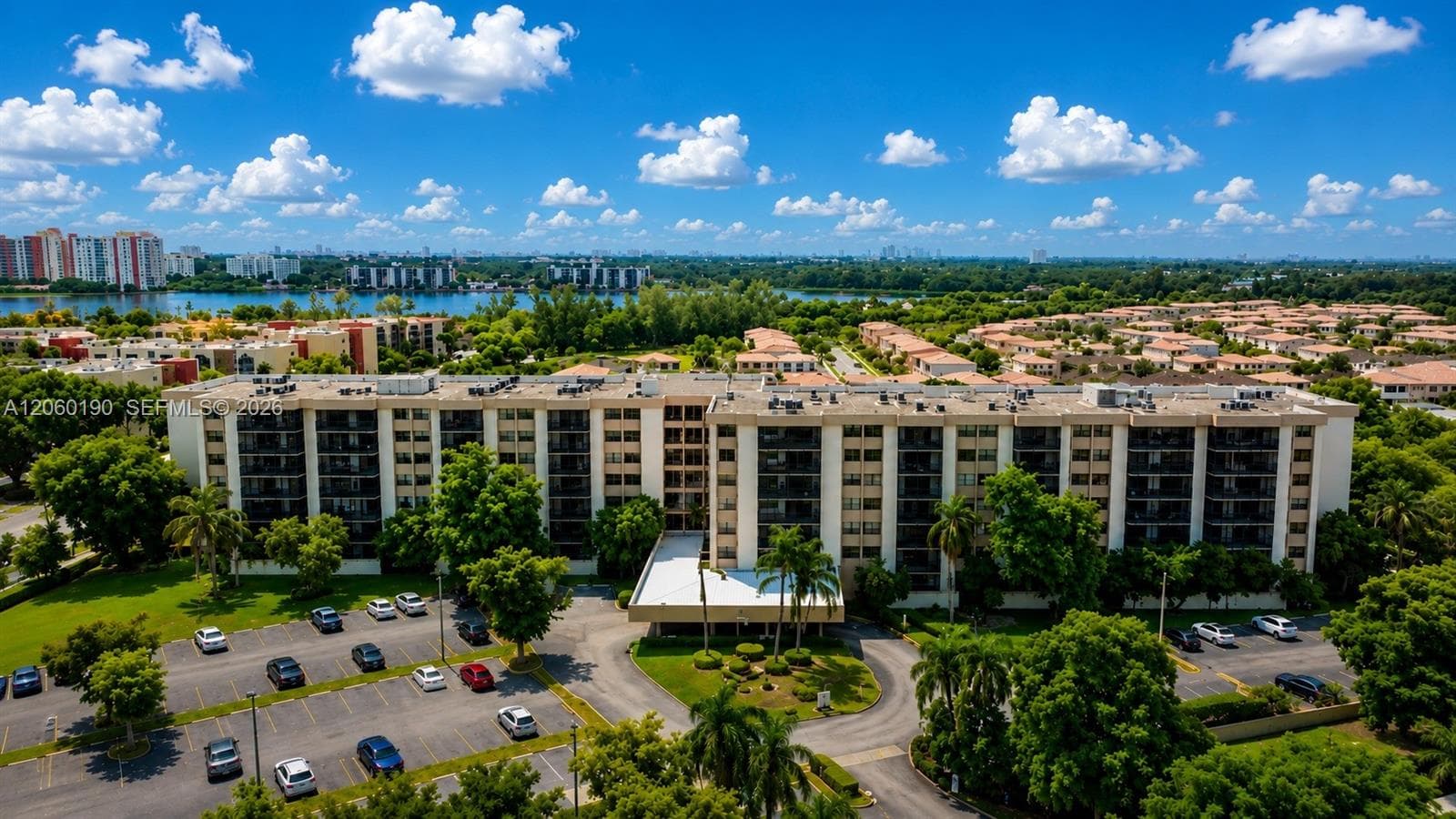 900 NE 195th St # 109, Miami, FL 33179