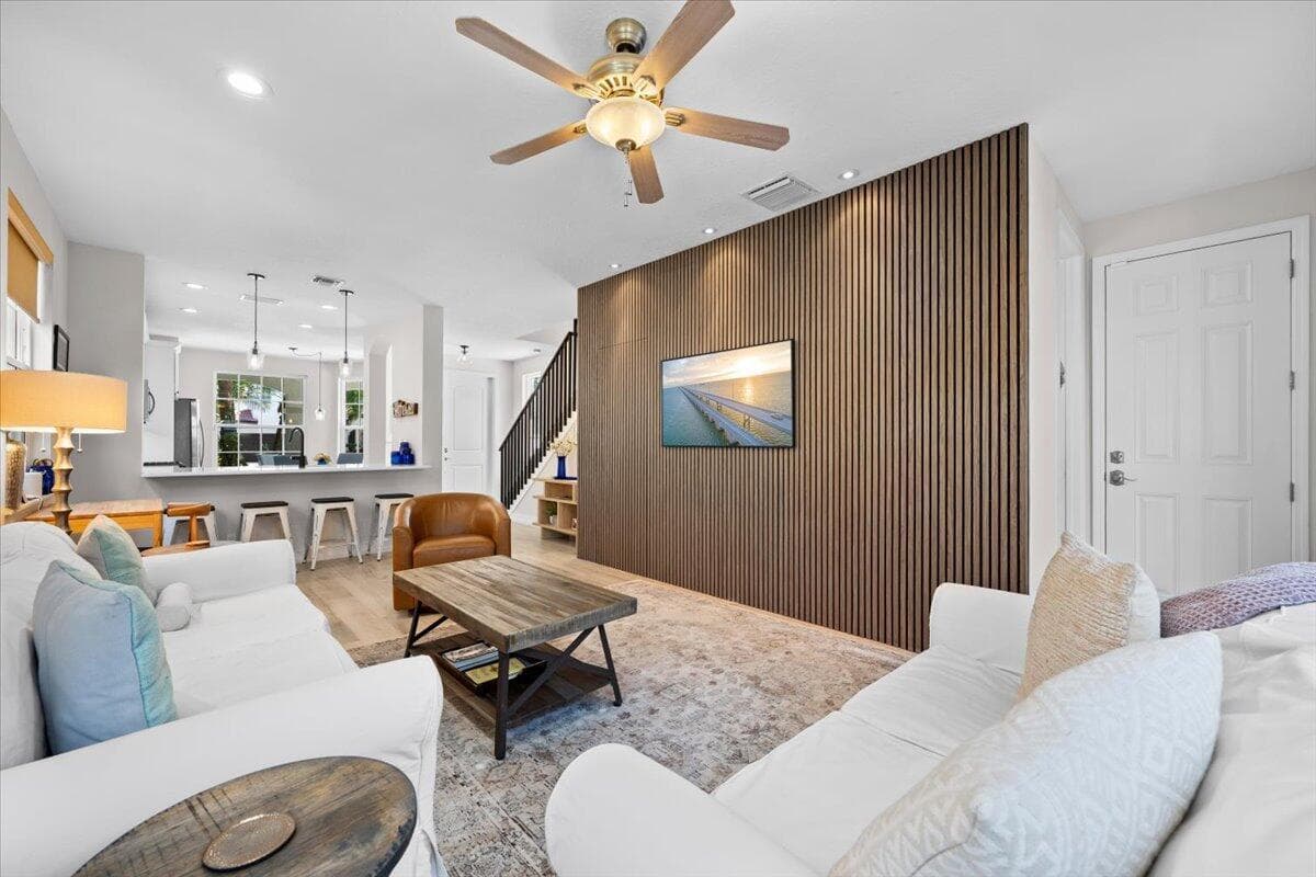 315 September Street, Palm Beach Gardens, FL 33410 photo 10