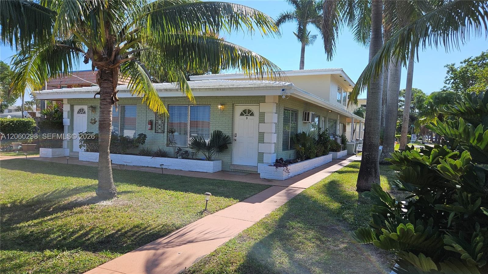 220 SE 12th Ave, Deerfield Beach, FL 33441 photo 9