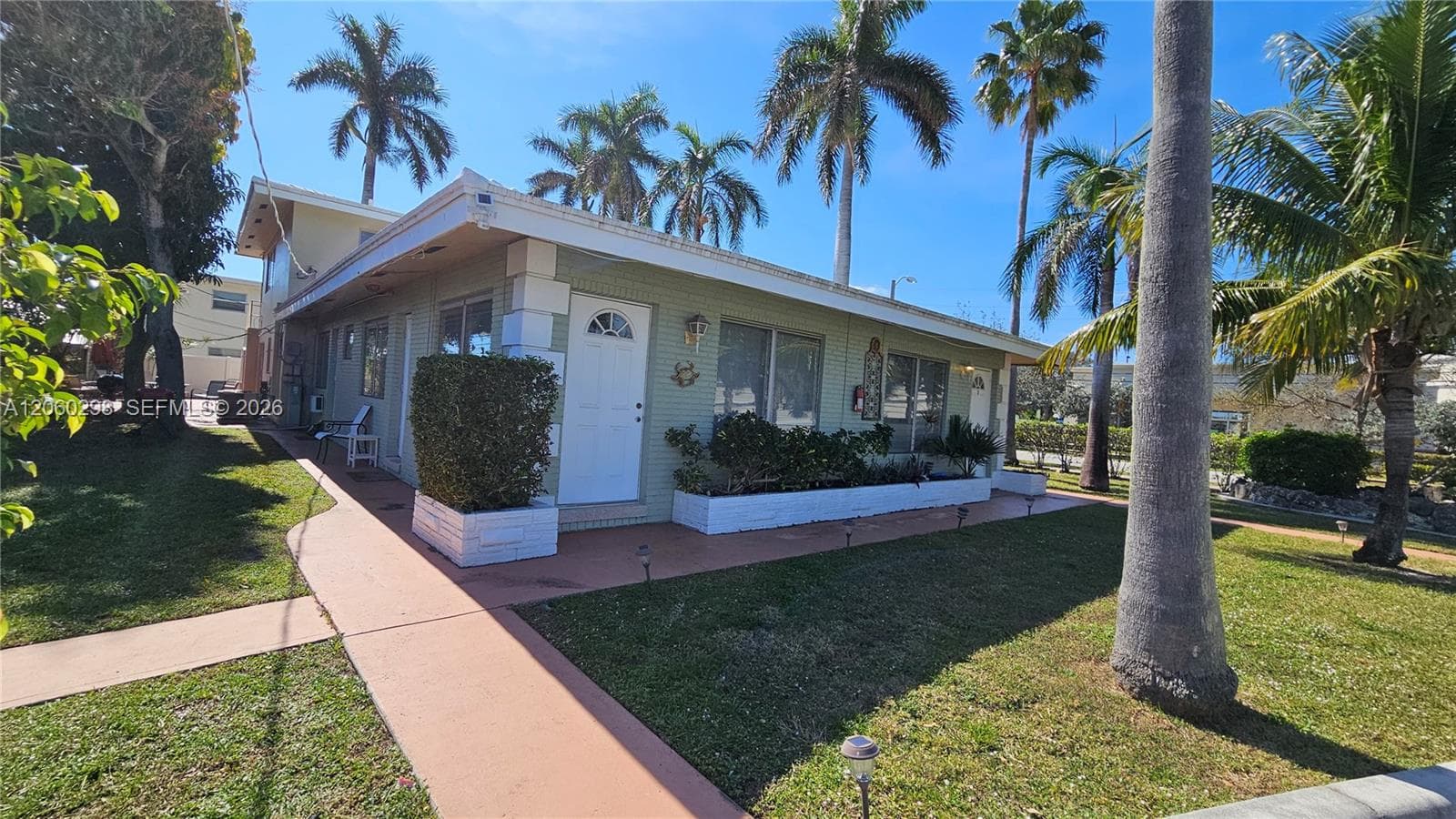 220 SE 12th Ave, Deerfield Beach, FL 33441 photo 11