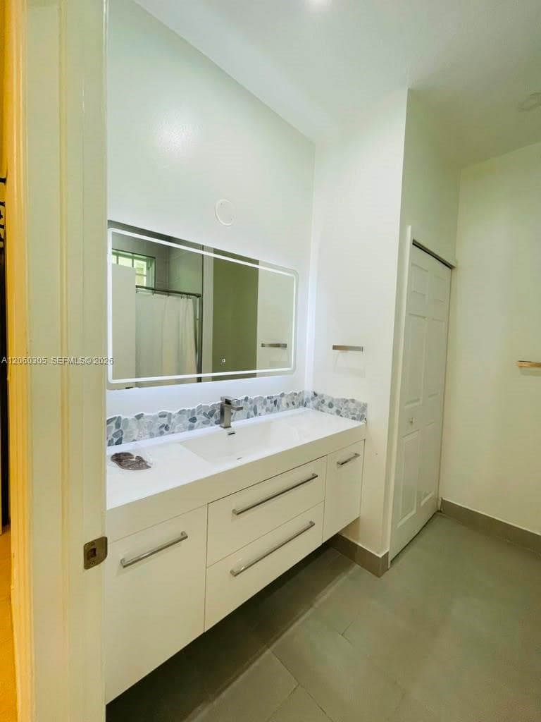 790 SW 107th Ave # 301, Pembroke Pines, FL 33025 photo 9