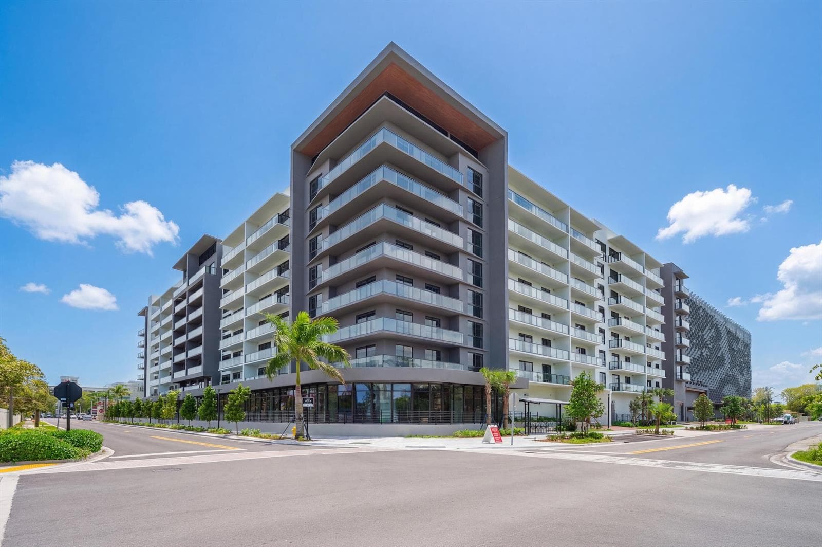 1650 NE 124th Street # PH24, North Miami, FL 33181