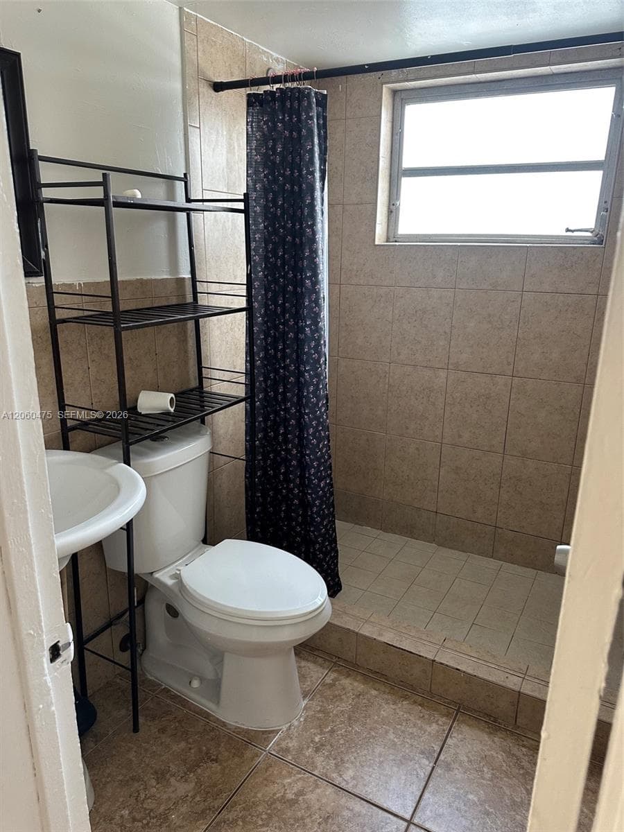 238 SW 18th Ave # 2, Miami, FL 33135 photo 3