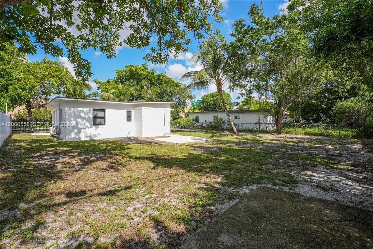 14035 NW 6th Ave, North Miami, FL 33168 photo 6
