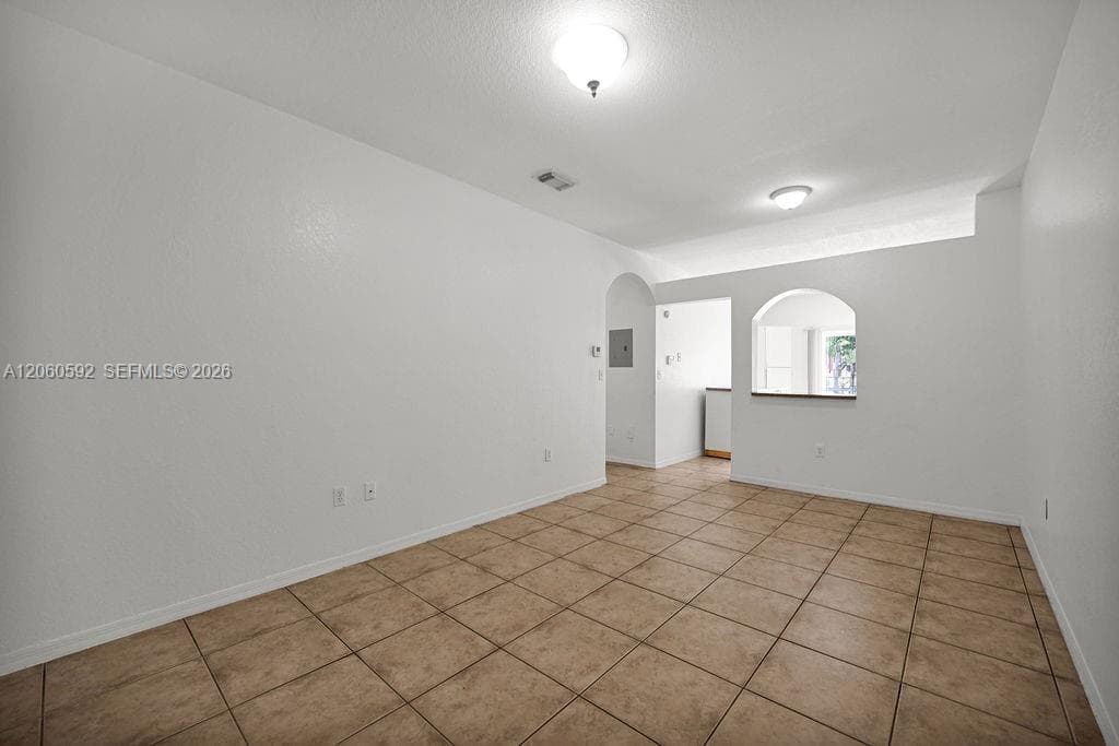 6900 NW 179th St # 104-1, Hialeah, FL 33015 photo 6