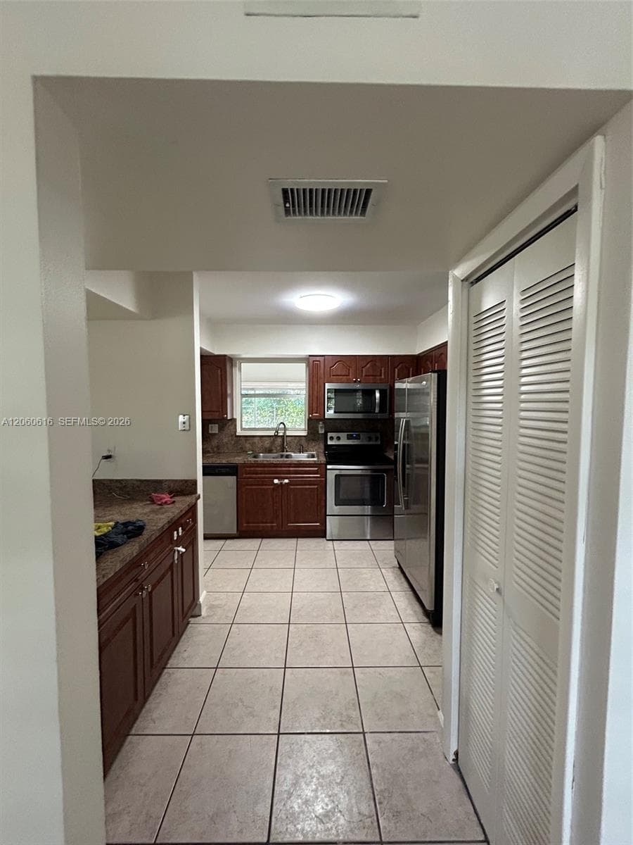 9224 SW 4th Ter, Miami, FL 33174 photo 6