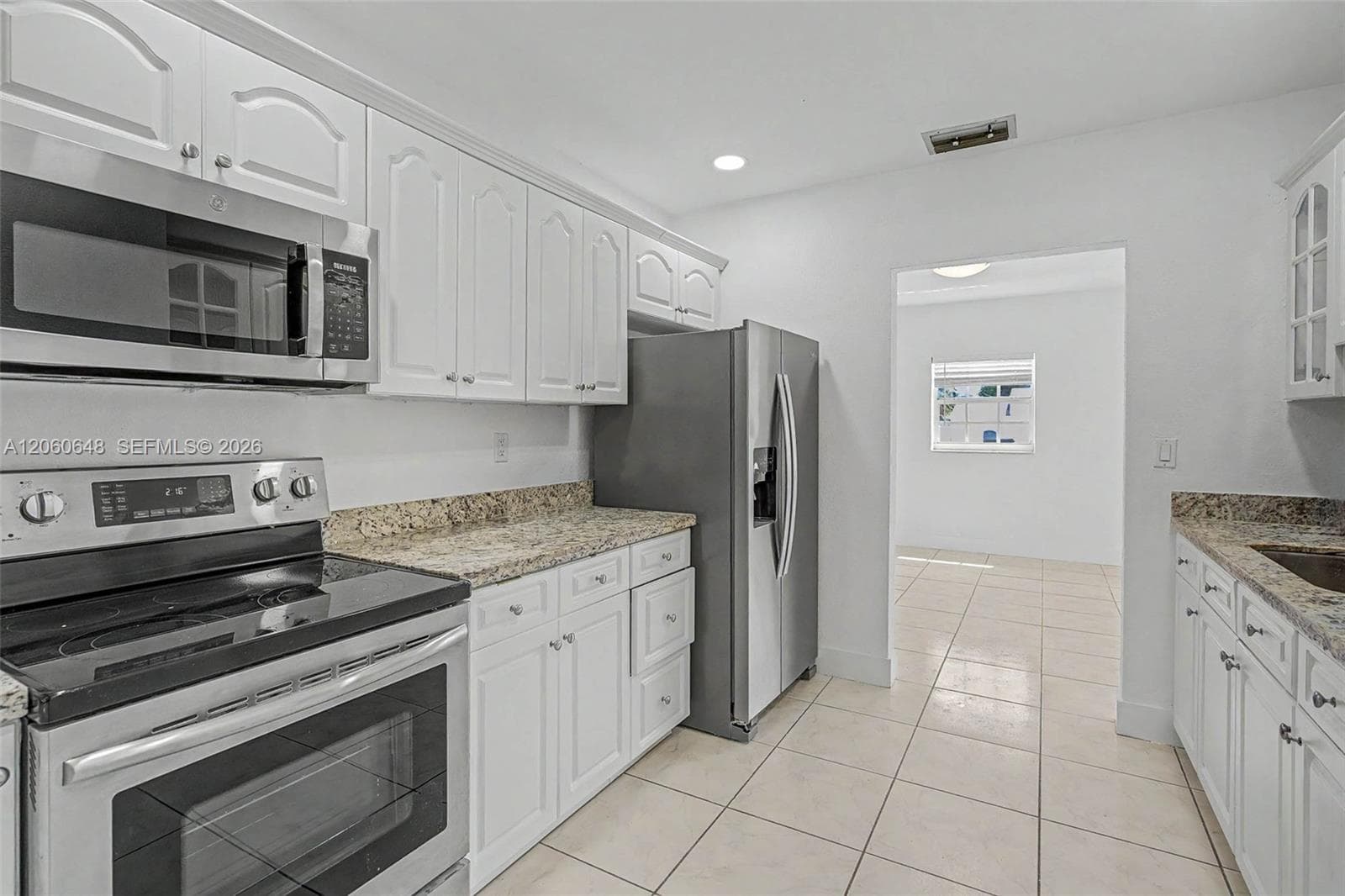 5360 W 2nd Ave, Hialeah, FL 33012 photo 12