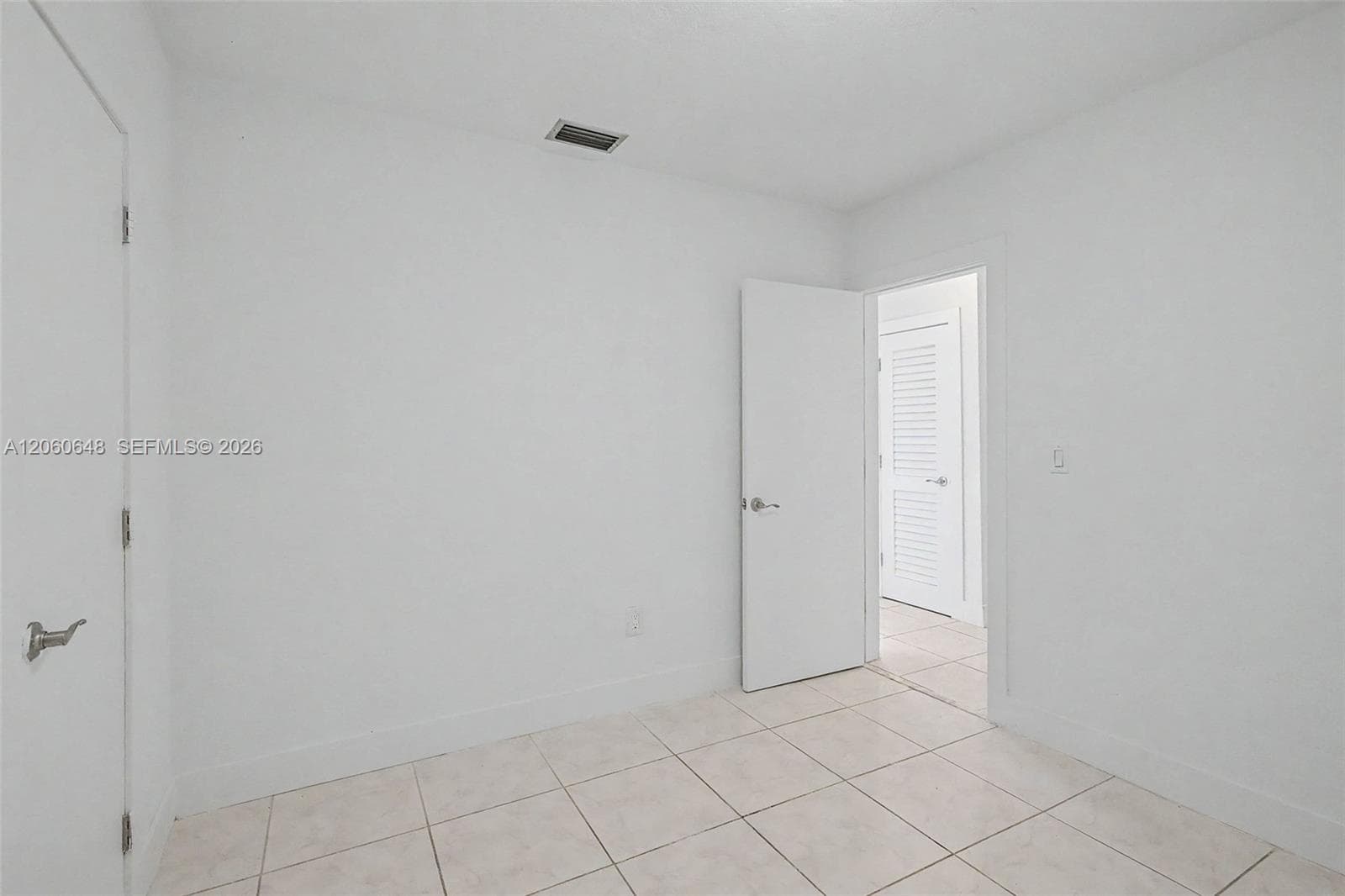 5360 W 2nd Ave, Hialeah, FL 33012 photo 9