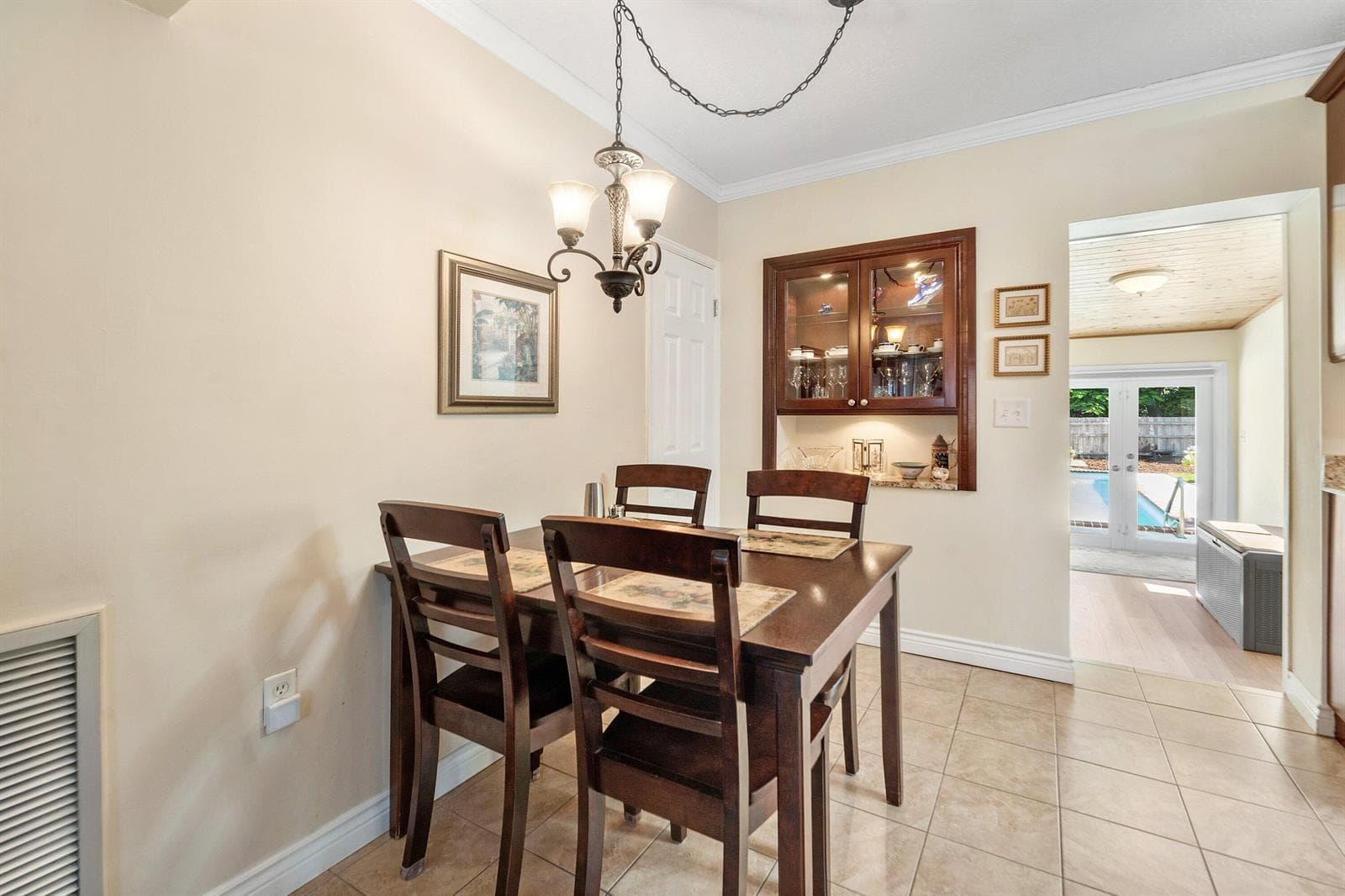 141 Date Palm Drive, Lake Park, FL 33403 photo 10
