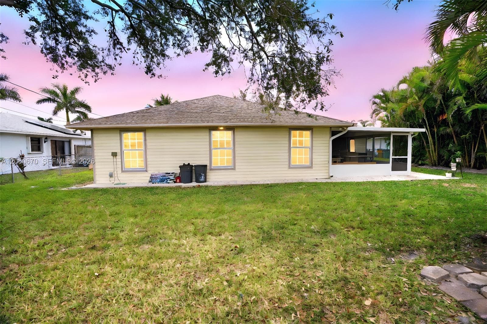 2304 SE 8th Terrace, Cape Coral, FL 33990 photo 9