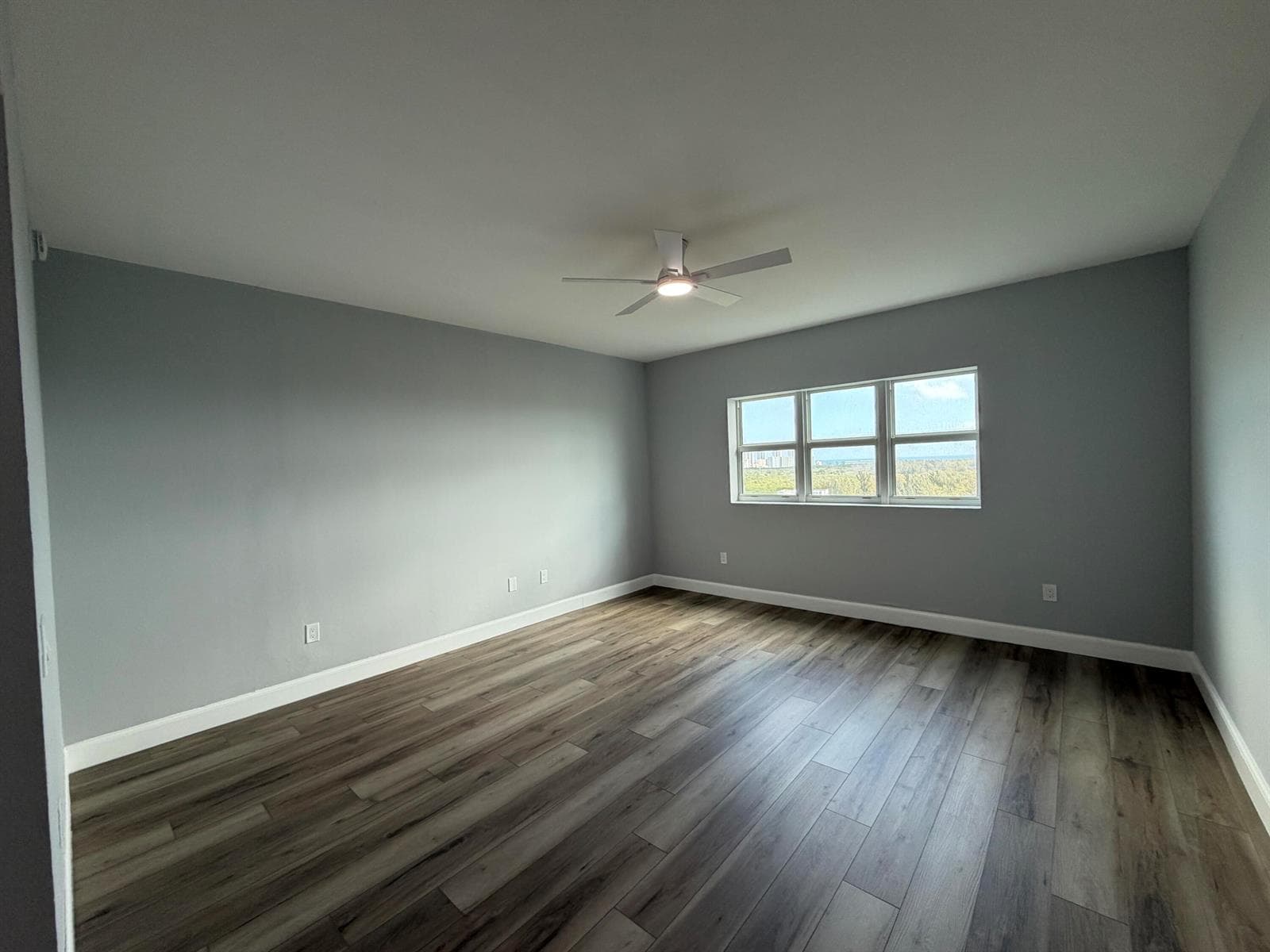 15051 Royal Oaks Lane # 1603, North Miami, FL 33181 photo 9