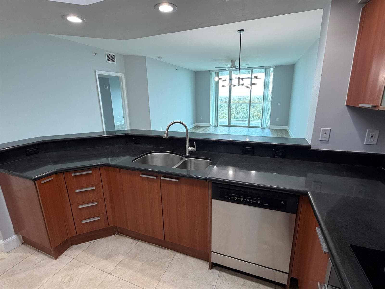 15051 Royal Oaks Lane # 1603, North Miami, FL 33181 photo 8