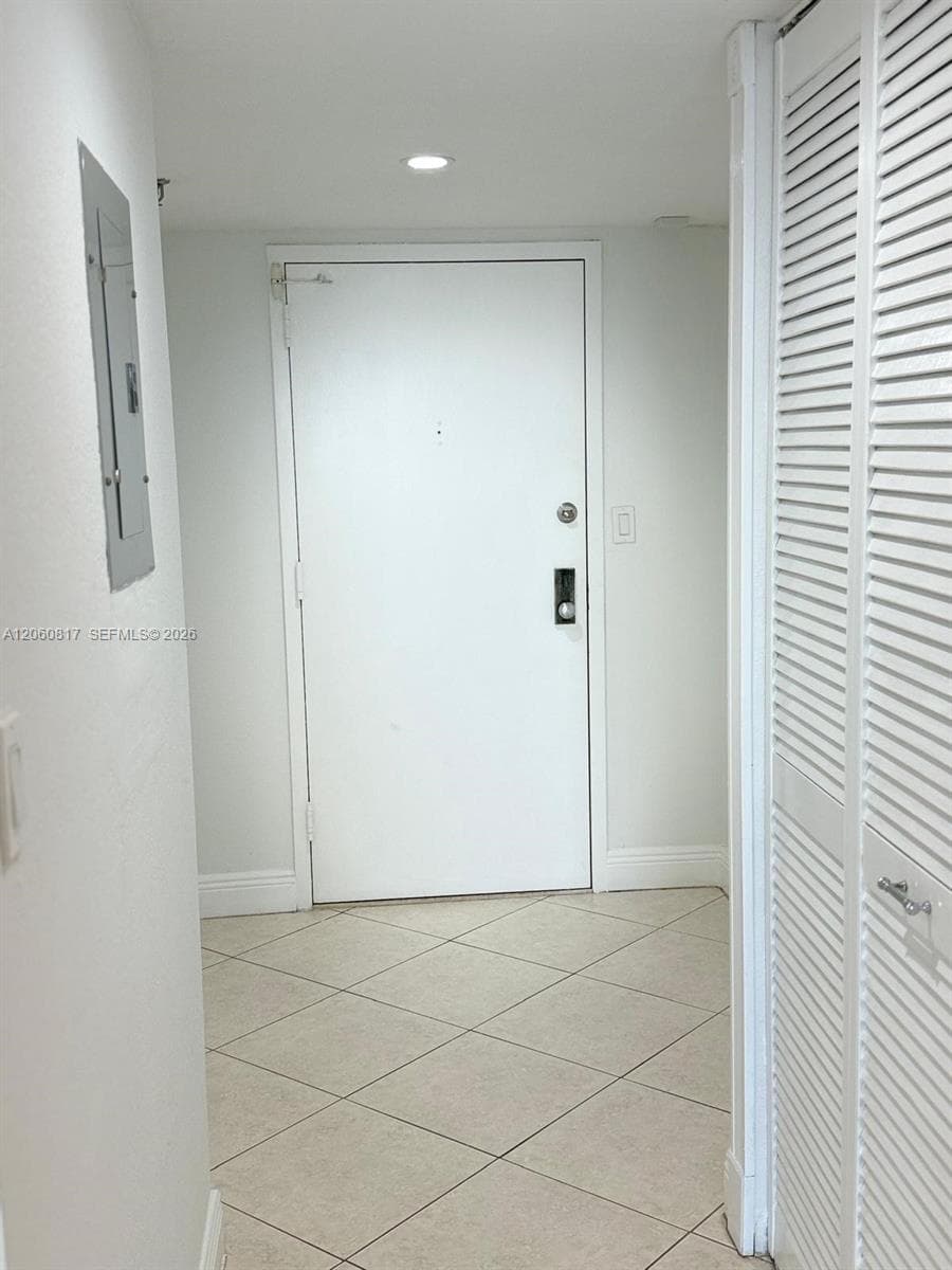 2625 Collins Ave # 810, Miami Beach, FL 33140 photo 5