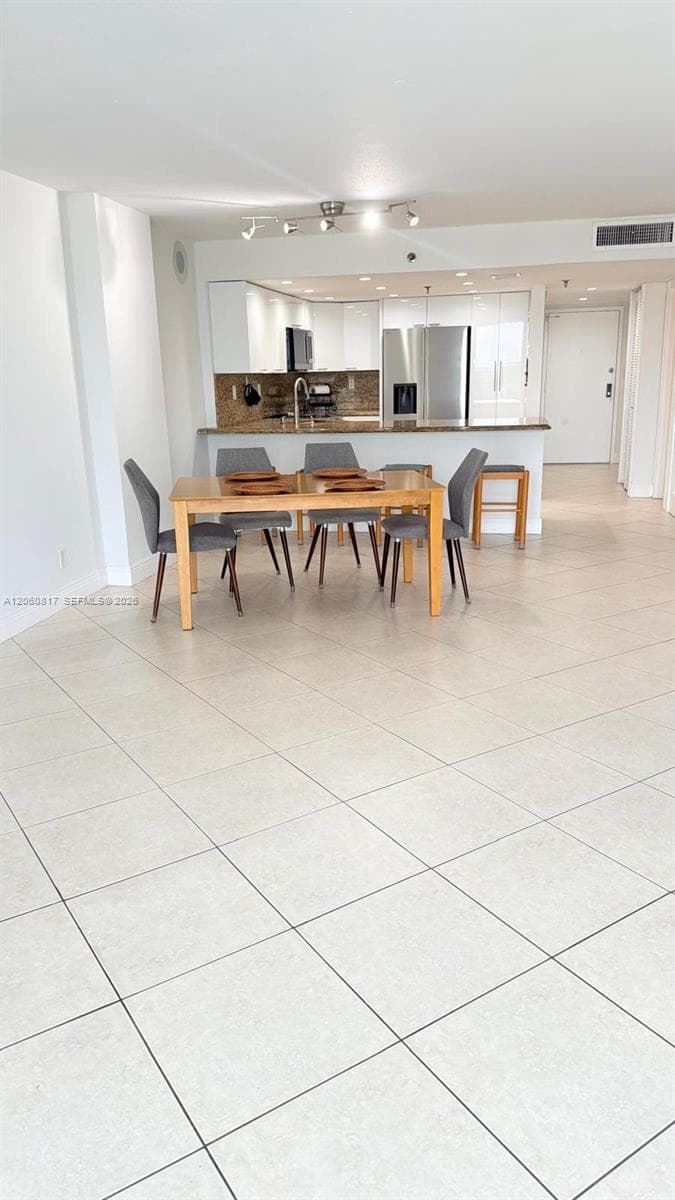 2625 Collins Ave # 810, Miami Beach, FL 33140 photo 9